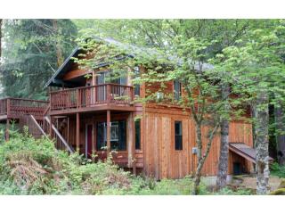 72465 Smith Loop, Rhododendron, OR 97049-8745