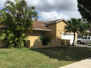 10701 139th Ave, Miami FL  33186-3172 exterior