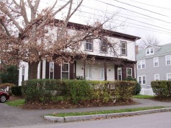 66 Austin St, Newton, MA 02460-1844