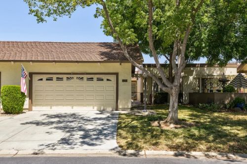 6259 Blauer Ln, San Jose, CA 95135-1441