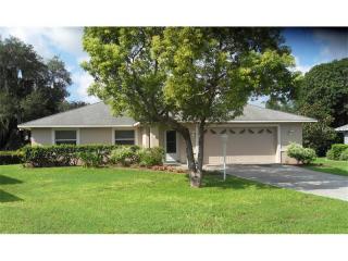 5627 Milton Ave, Sarasota, FL 34243-4835