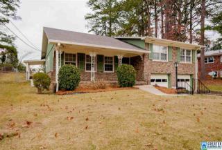 940 Shades Glen Dr, Birmingham, AL 35226-1950