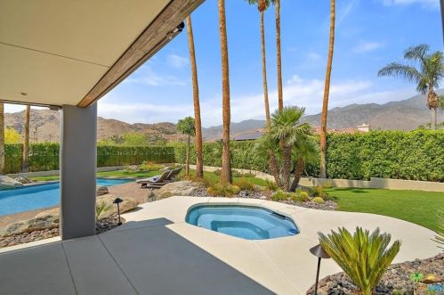 3778 Escoba Dr, Palm Springs CA  92264-3547 exterior