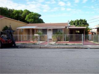 2161 Flagler Ter, Miami, FL 33125-5307