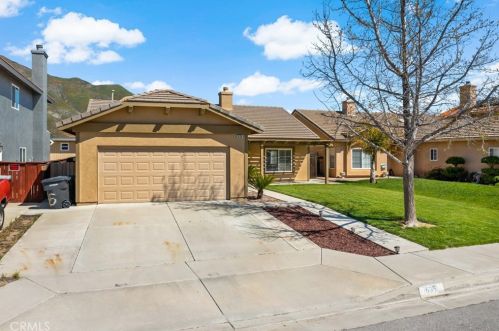 1635 Western Village Dr, San Jacinto CA  92583-6302 exterior