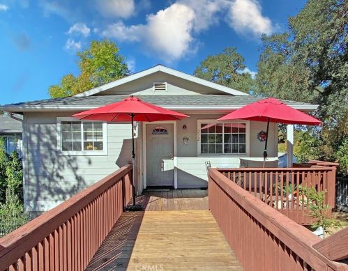 232 11th St, Lake Nacimiento, CA 93446-2437