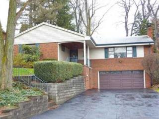 2702 Autumnwood Dr, Glenshaw, PA 15116-1504