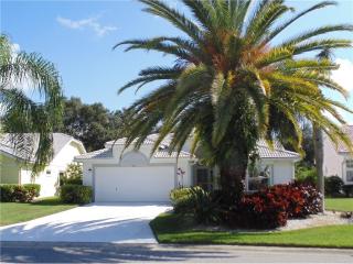 9747 Knightsbridge Cir, Sarasota, FL 34238-3241