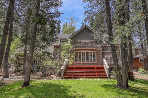 14598 Davos Dr, Truckee, CA 96161-7100