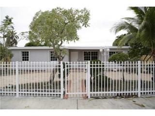 5300 115th Ave, Miami FL  33165-6822 exterior