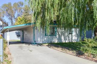 1323 Swan Ave, Yakima, WA 98902-1947