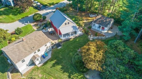 35 Willard St, Wareham, MA 02571-1209