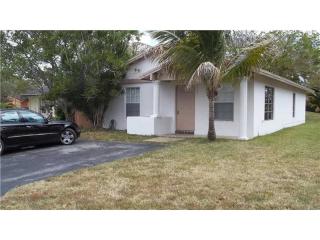 4207 138th Pl, Miami FL  33175-3733 exterior