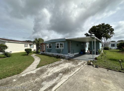 801 Juniper Dr, Sebastian, FL 32976-7334