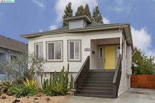 824 Aileen St, Oakland, CA 94608-2818