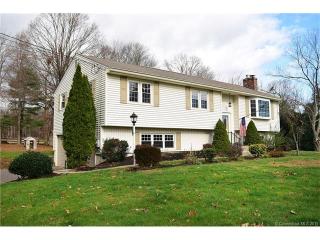 42 Blue Ridge Dr, Somers, CT 06071-1027