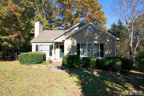 137 Thistle Dr, Youngsville, NC 27596-9799