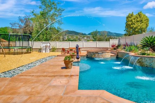 21302 High Country Dr, Trabuco Canyon, CA 92679-3203