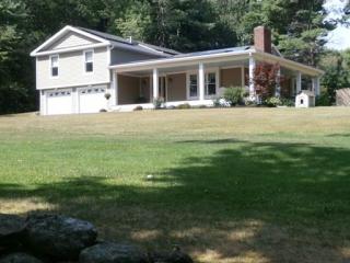 250 Hardwick Rd, Barre, MA 01005-9216