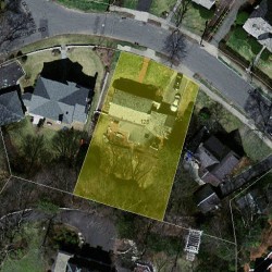 128 Dorset Rd, Newton MA  02468-1410 aerial view