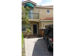 15855 68th Ter, Miami, FL 33193-3600