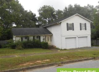 409 Firestone Dr, Mobile, AL 36609-3269