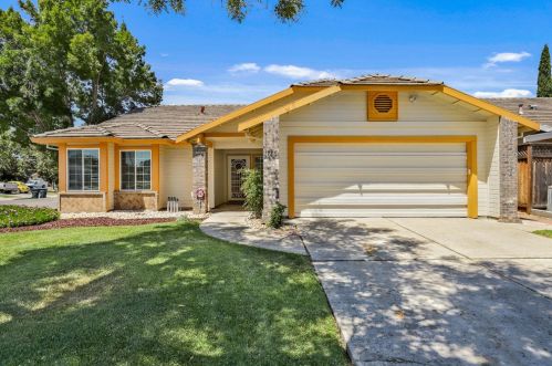 1745 Reyes Ln, Tracy, CA 95376-0748