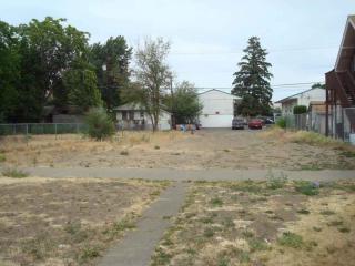 109 6th St, Yakima, WA 98901-2503