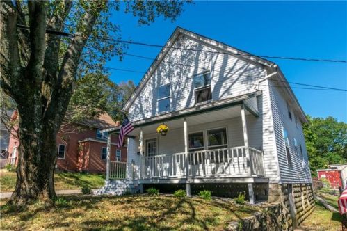 22 Buck St, Killingly, CT 06239-2705