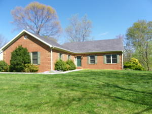 190 Halespoint Dr, Scruggs, VA 24121-1923