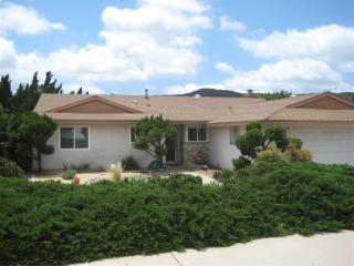 13306 Tobiasson Rd, Poway, CA 92064-3646