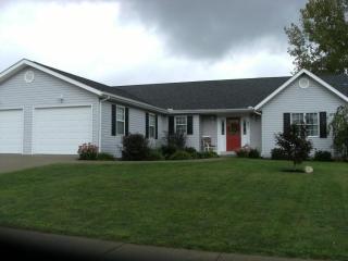 401 Chatham Rd, Circleville, OH 43113-2302