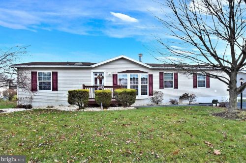 4163 Bunker Hill Ln, Walnutport, PA 18088-3003