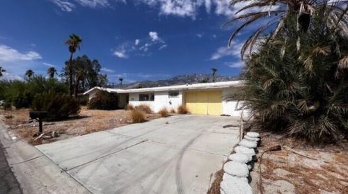 3087 Biskra Rd, Palm Springs CA  92262-2411 exterior