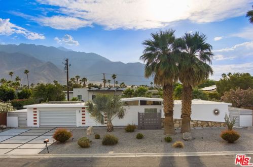 3005 Biskra Rd, Palm Springs, CA 92262-2411